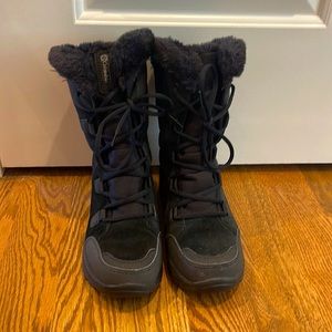 Black Columbia Snow/winter Boots size 7.5 womens